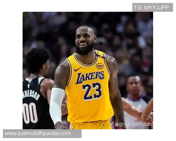 勒布朗詹姆斯的篮球传奇之路与时代影响力探讨 勒布朗詹姆斯的篮球传奇之路与时代影响力探讨