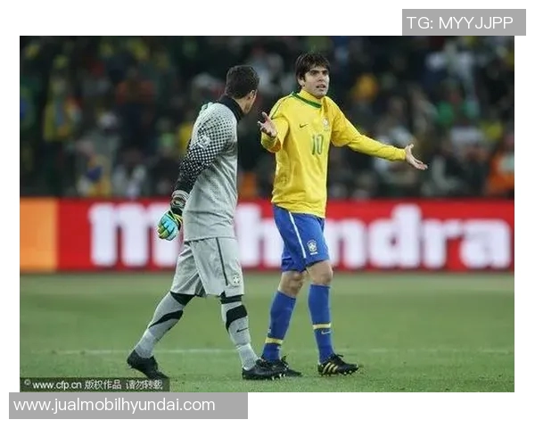 日本与科特迪瓦的精彩对决揭示足球战术与文化的碰撞与融合 日本与科特迪瓦的精彩对决揭示足球战术与文化的碰撞与融合