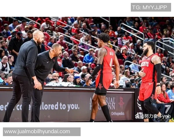 火箭队与尼克斯精彩对决直播全程回顾与赛后分析 火箭队与尼克斯精彩对决直播全程回顾与赛后分析