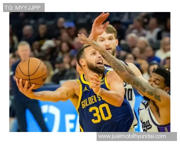 勇士与国王激战12月18日NBA赛场精彩对决值得期待 勇士与国王激战12月18日NBA赛场精彩对决值得期待