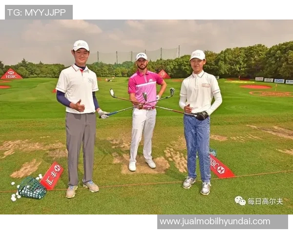 瓦赫达与伊蒂哈德激战正酣谁能在这场对决中笑到最后