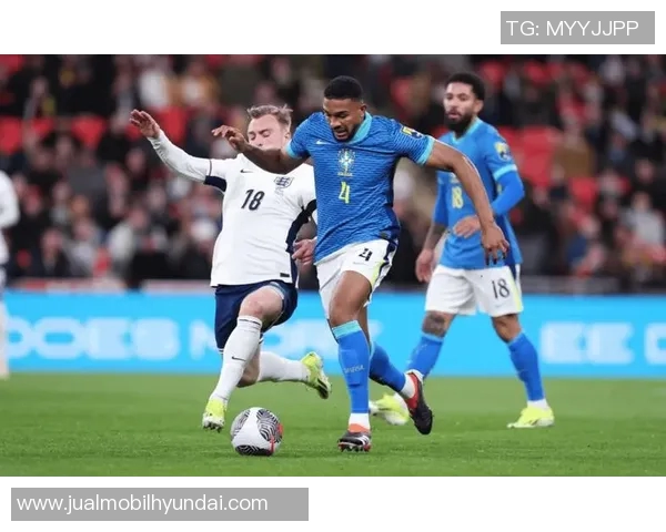 足球塞阿拉与戈竞技激战正酣谁将笑到最后争夺胜利荣耀 足球塞阿拉与戈竞技激战正酣谁将笑到最后争夺胜利荣耀