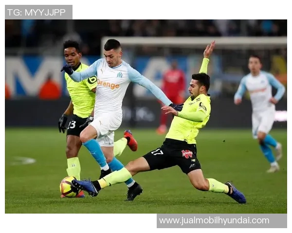 里尔与蒙彼利埃激战在即谁能在法甲赛场上笑到最后