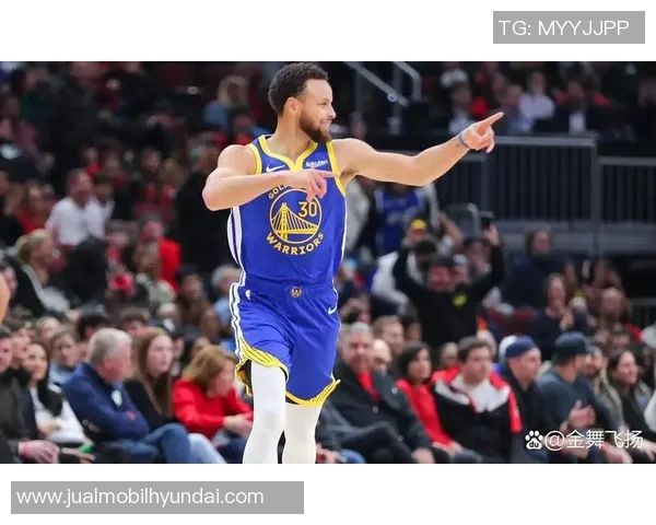 首轮第四场勇士对快船精彩直播全程回顾与分析