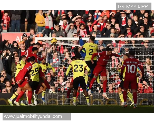 利物浦与巴萨巅峰对决精彩集锦回顾激情时刻与经典瞬间